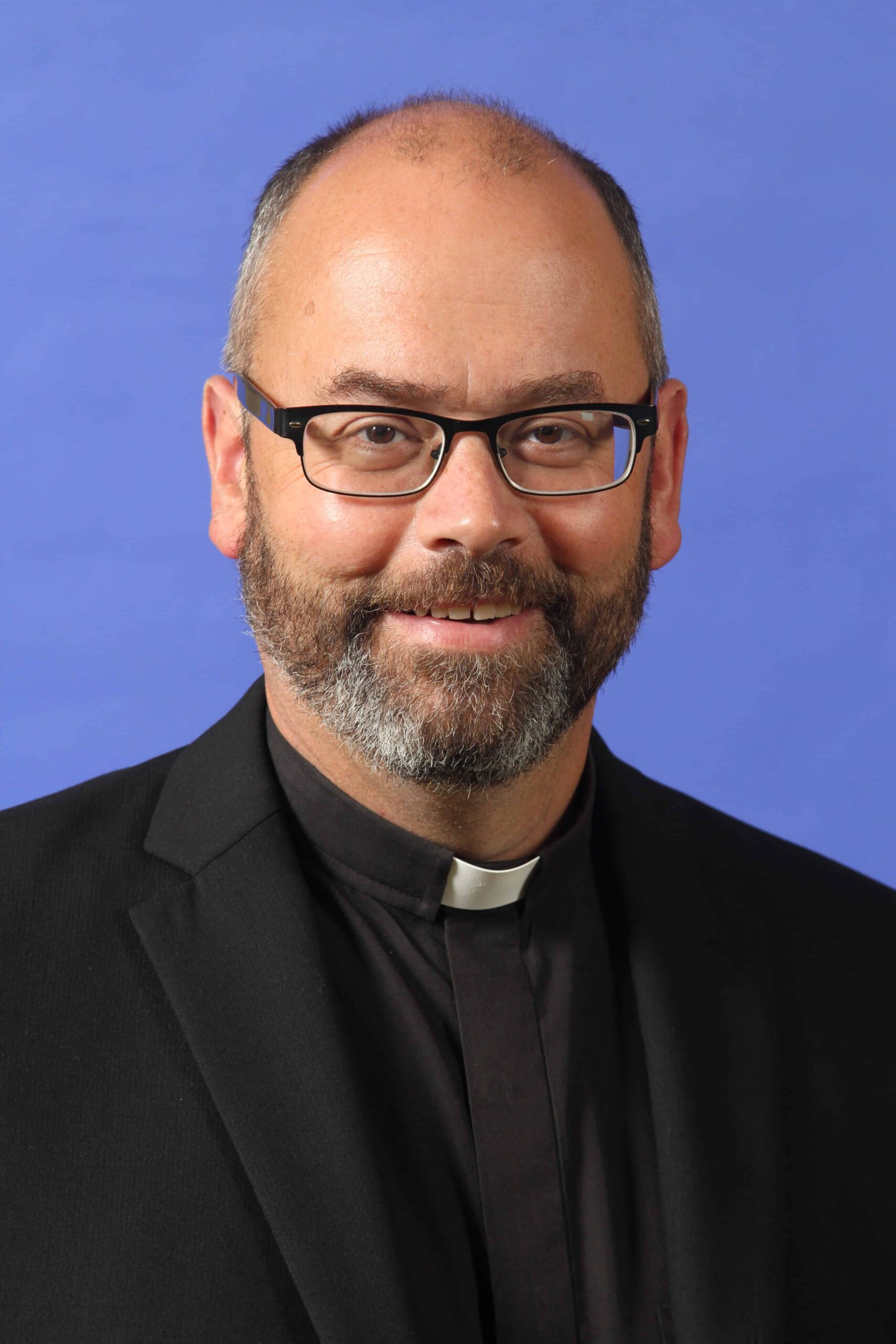 Rev. Paul Moreau : Pastor